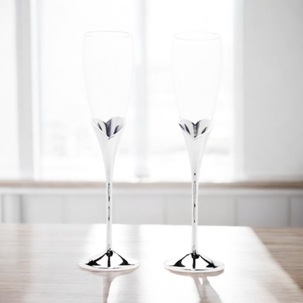 Lenox Wedding Promises Silver Heart Stem Crystal Champagne Flutes – Set of 2 - Picture 3 of 16